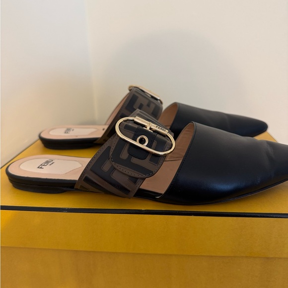 Fendi Black and Tan Leather Mules with Gold Buckle - Picture 4 of 8